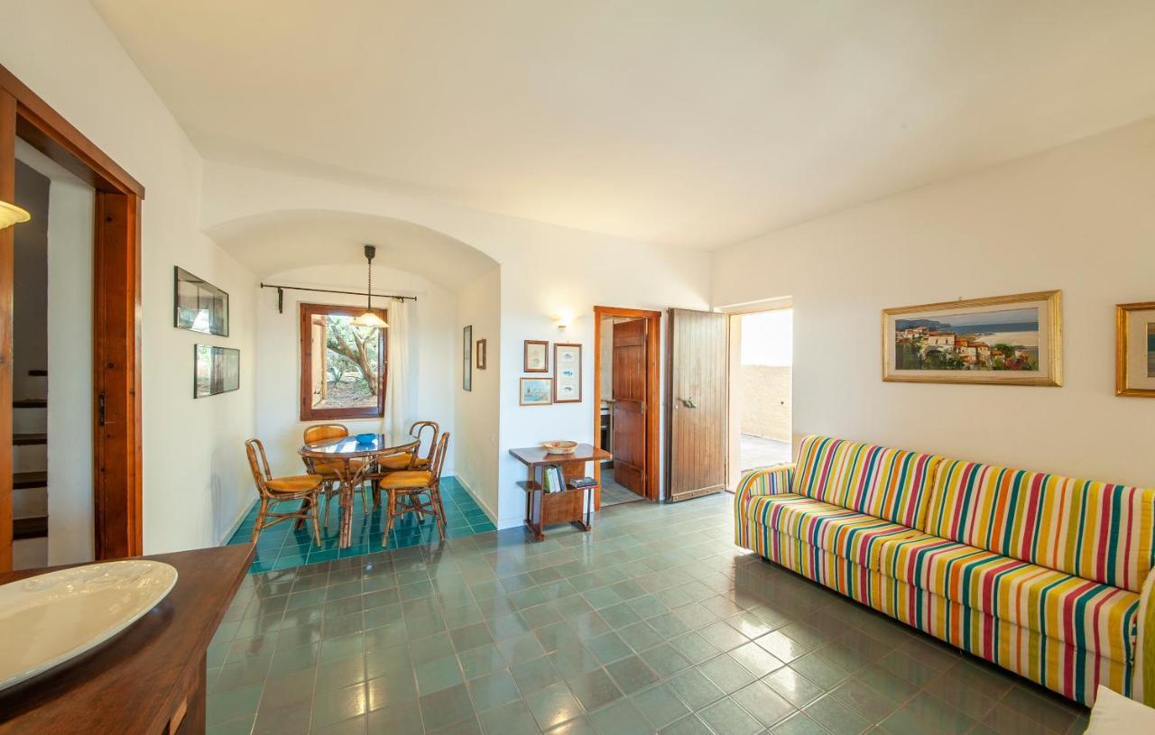 Villa Ginepri Стинтино Экстерьер фото
